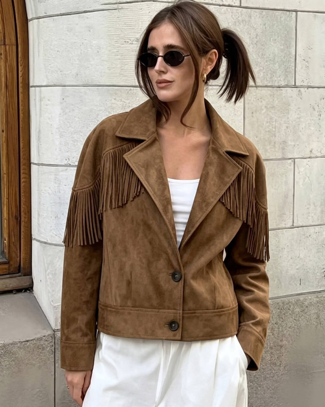 Embla Fringed Faux Suede Cropped Jacket in brown – styled look