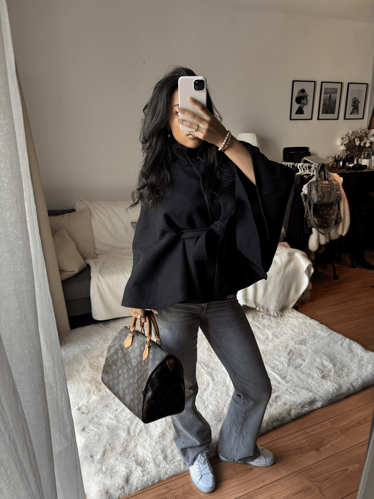 Arianne elegant cape-jacka med hög krage och skärp
