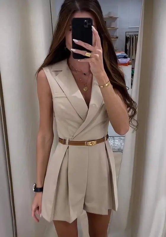 Bianca strukturerad ärmlös jumpsuit med skärp