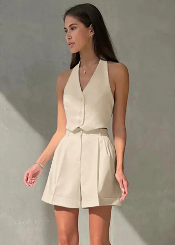 Bianca skräddad halterneckväst och shorts-set