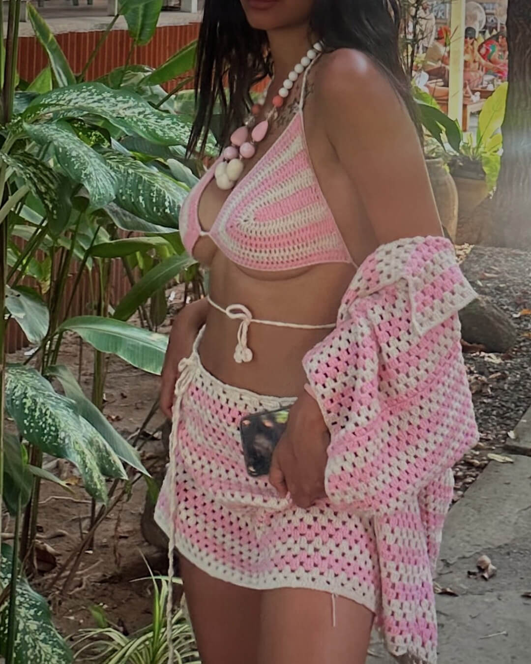 Brees stickade bikini i färgblock med kaftan