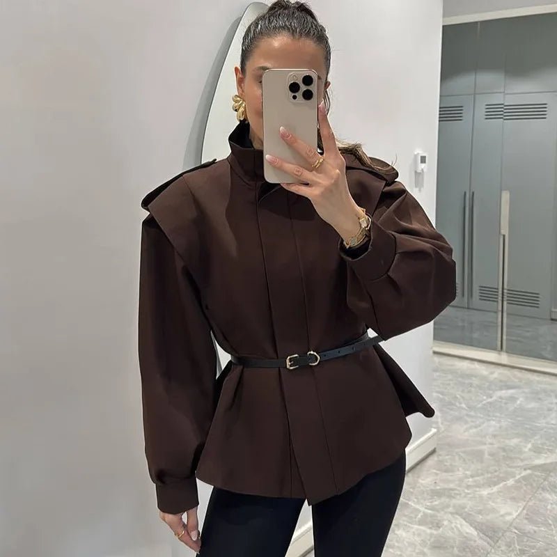 Camille kort trenchcoat med skärp