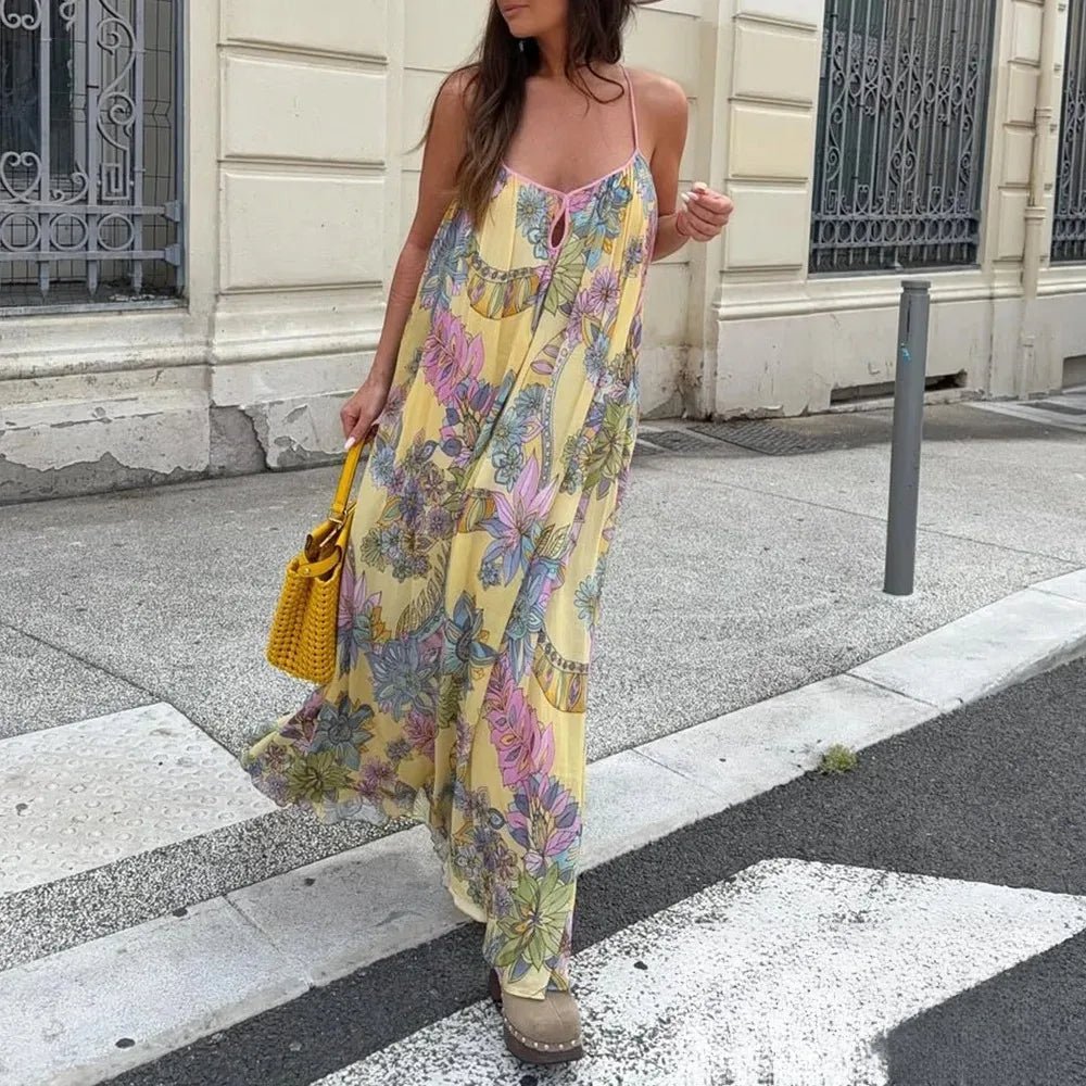 Camille chiffongklänning med blommönster och camisole-design