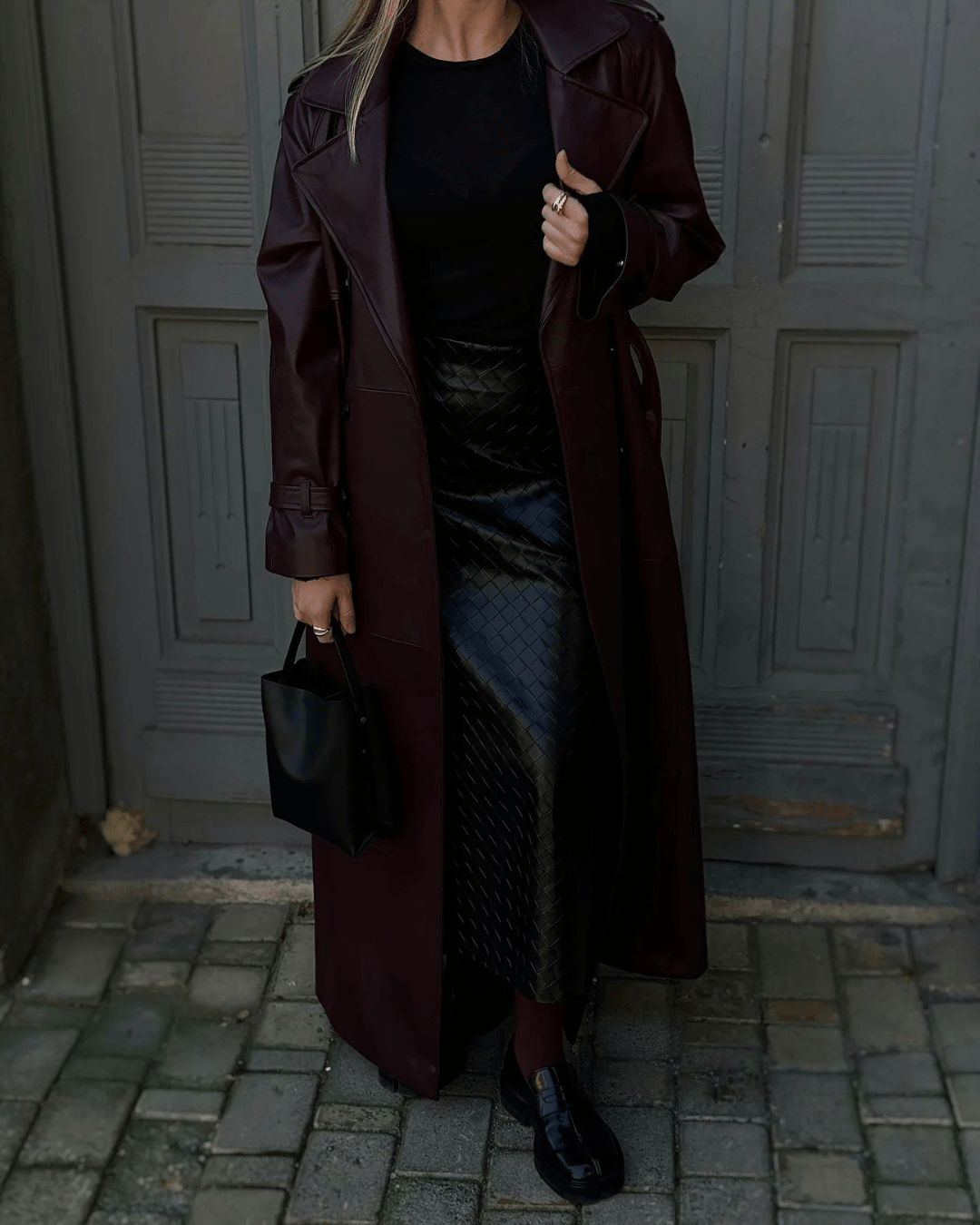 Cassy lång trenchcoat i konstläder