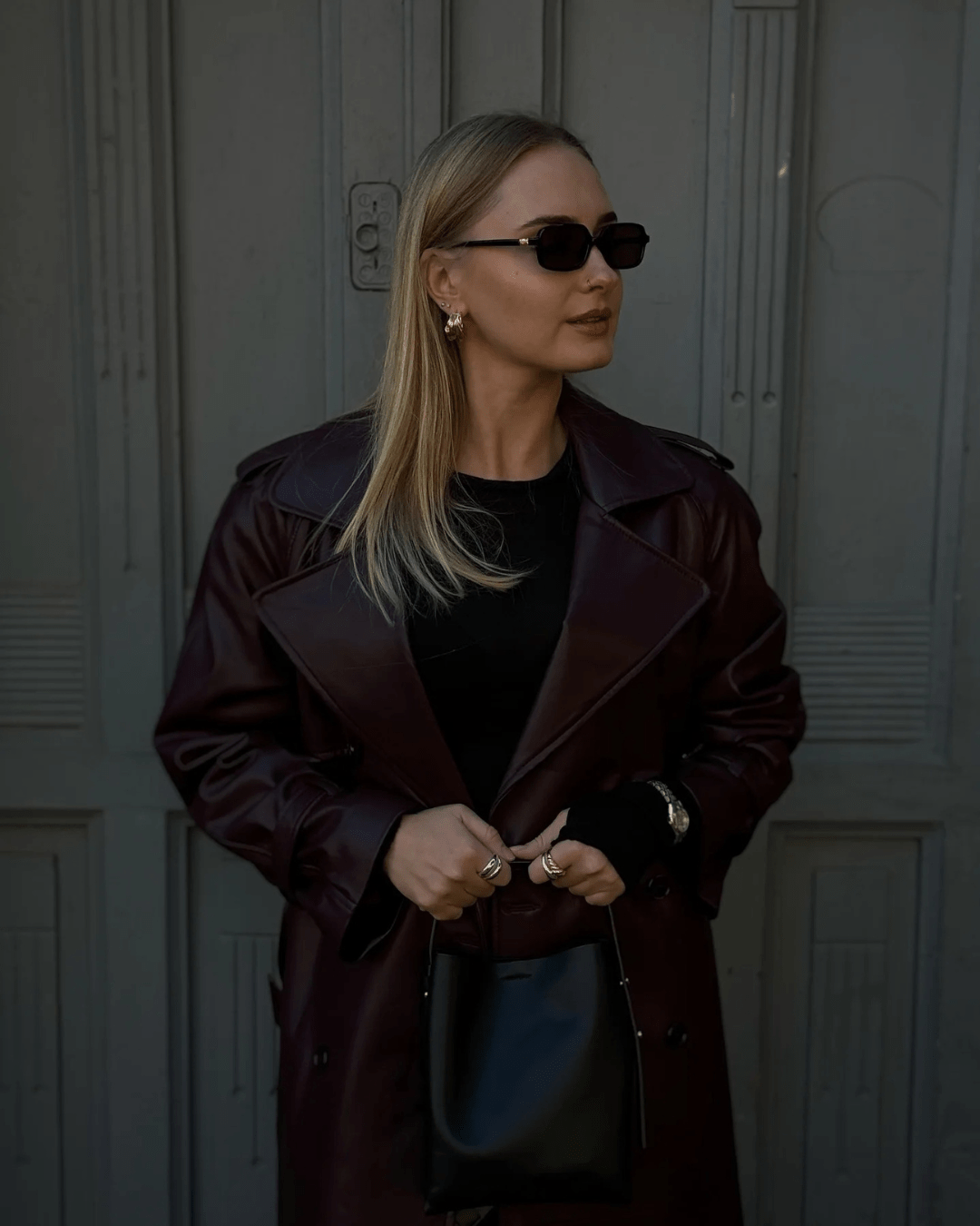 Cassy lång trenchcoat i konstläder