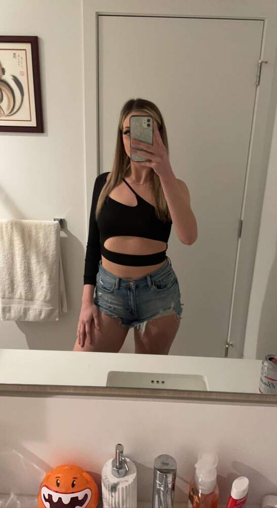 Celeste asymmetrisk crop top med utskärning