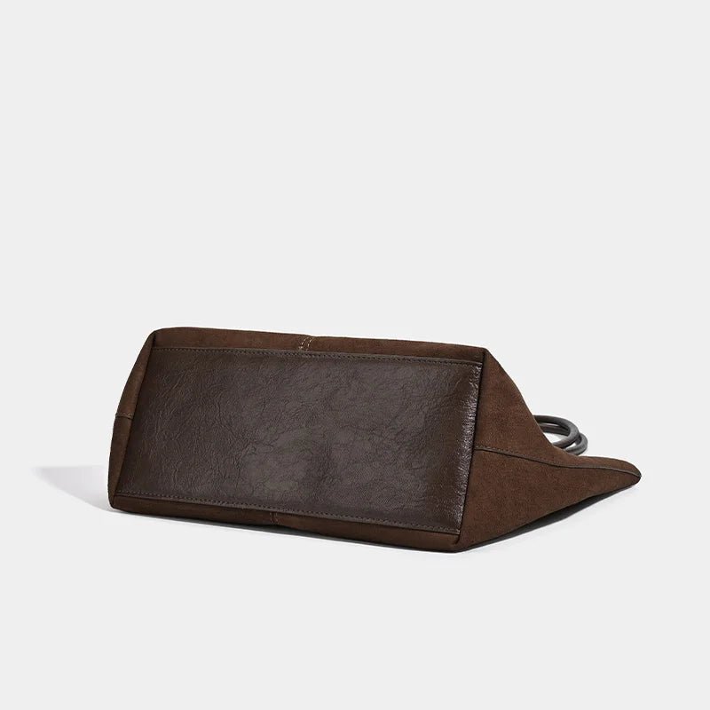Cheska shoppingväska i mocka med fodral