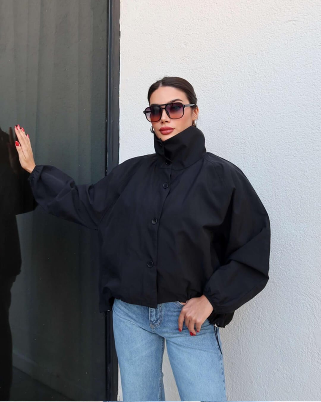 Clara jacka med hög hals