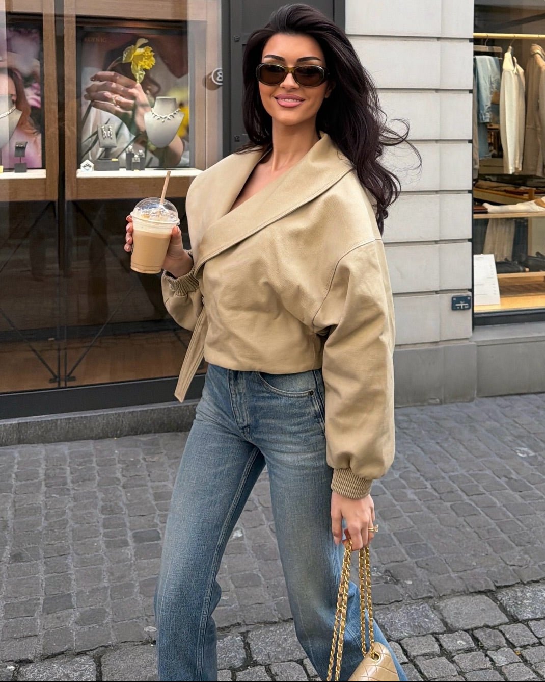 Courtney kappa med slag och elastisk midja