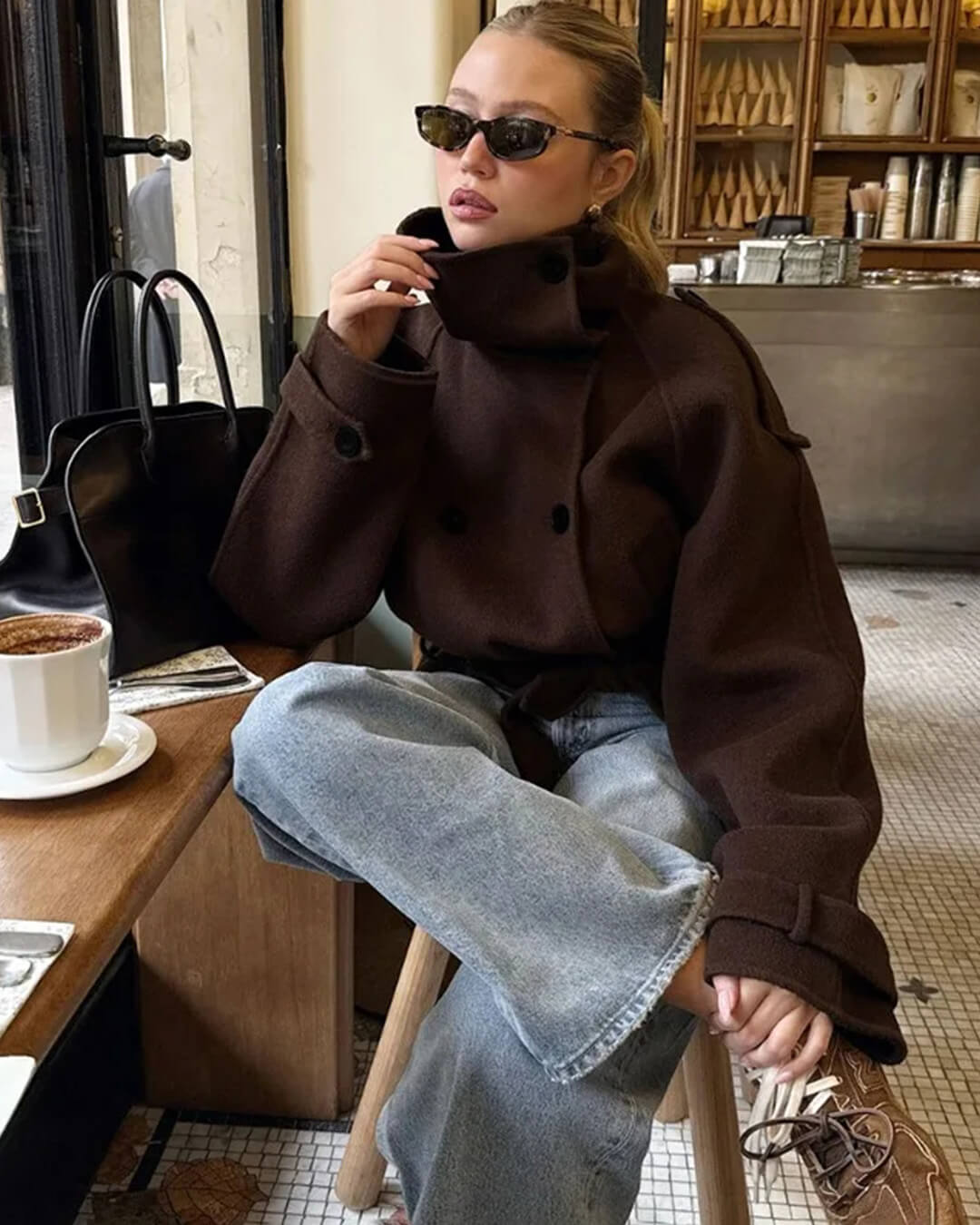 Debbie kort trenchcoat med ståkrage