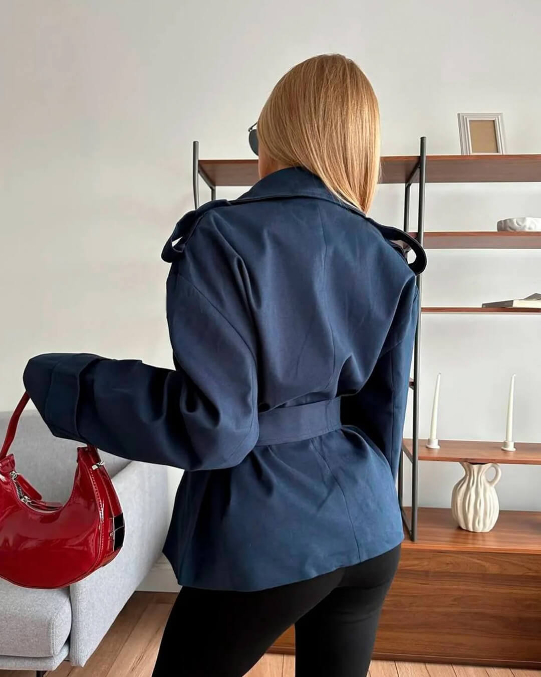 Dorothy kort trenchcoat med snörning