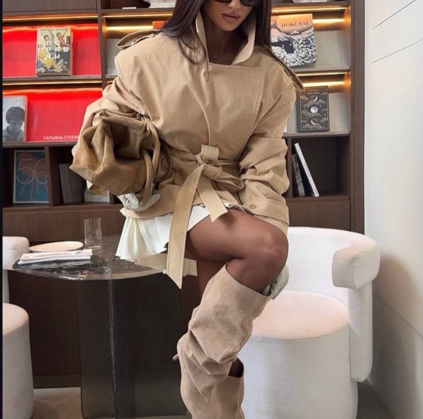 Dorothy kort trenchcoat med snörning
