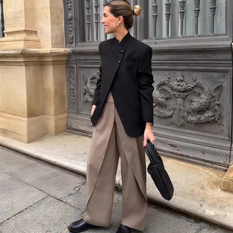 Elena Blazer