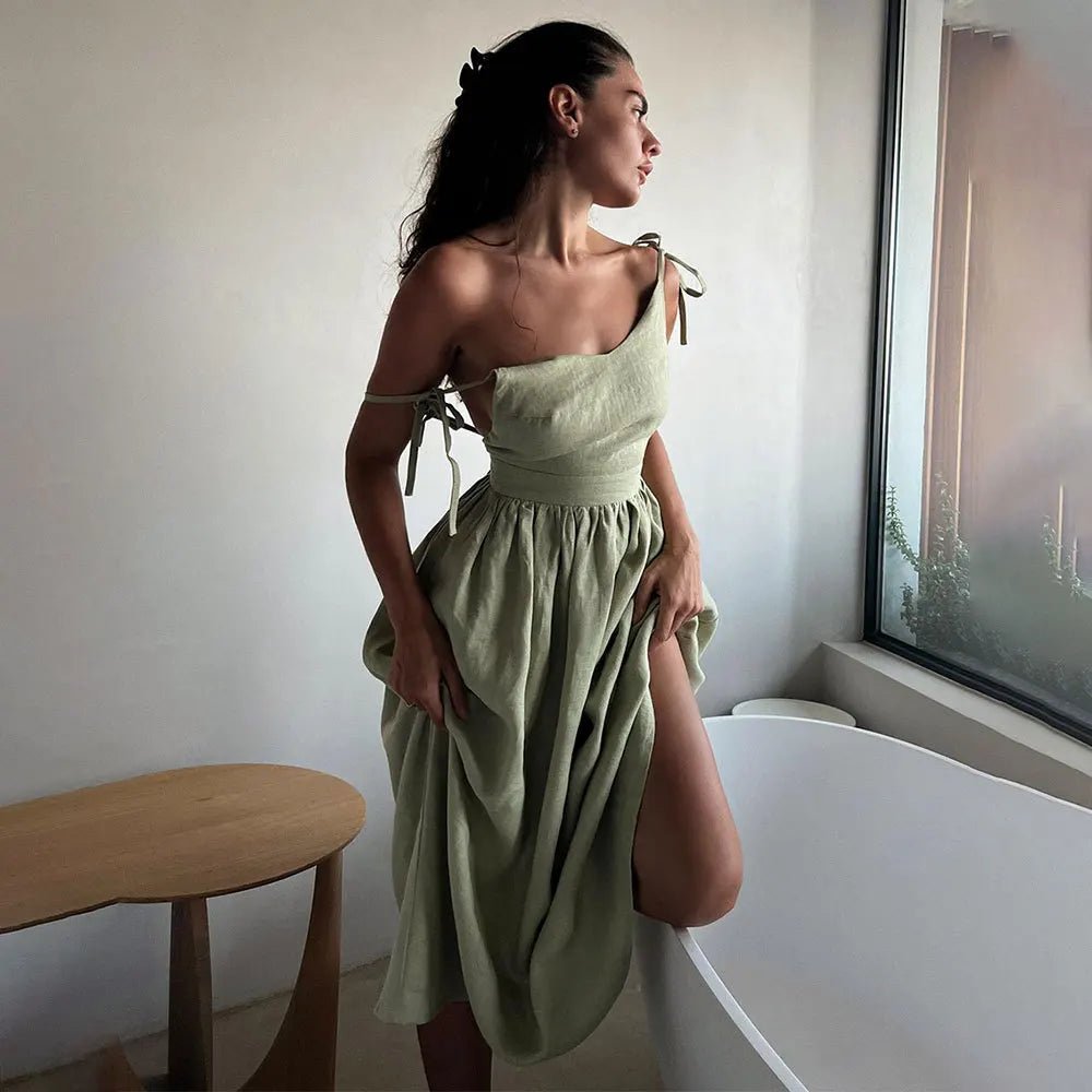Elisabeta midiklänning med bar rygg och knytband