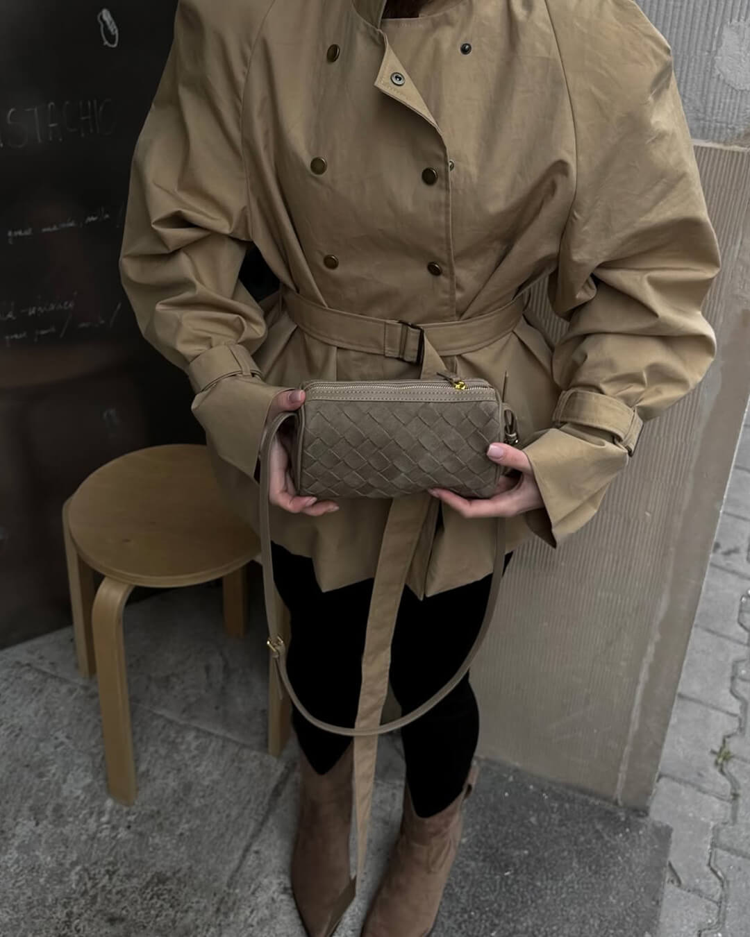 Eva vävd mockaväska