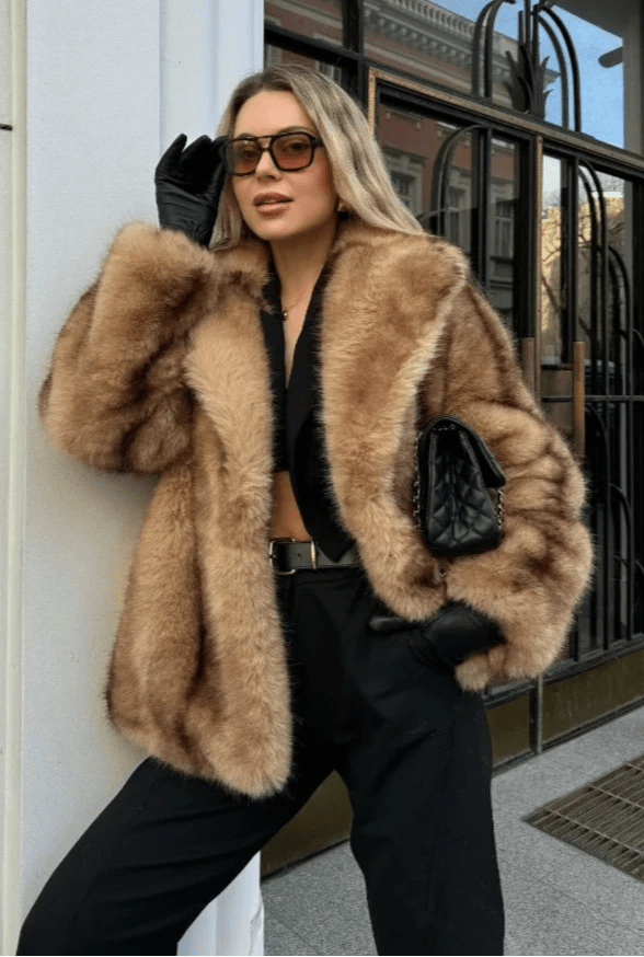 Fionas fuskpälsrock
