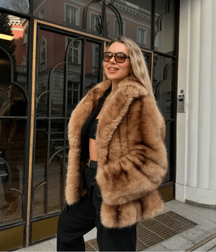 Fionas fuskpälsrock