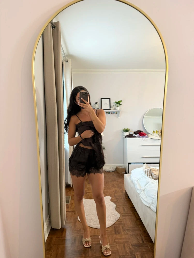 Fiora shorts i satin