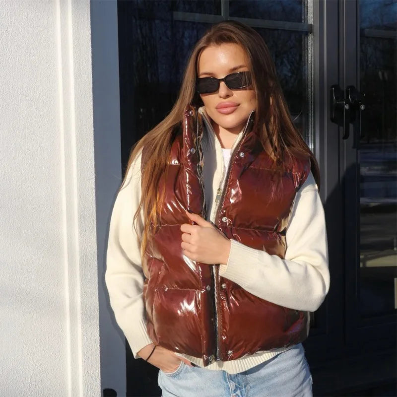 Jacka med hög krage