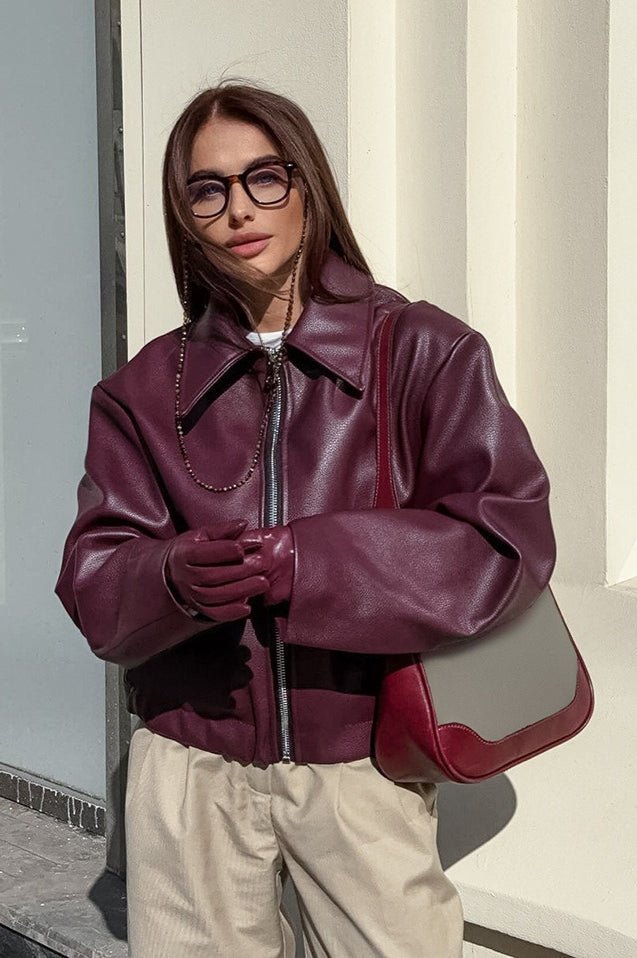 Ilona matt motorcykeljacka i konstläder