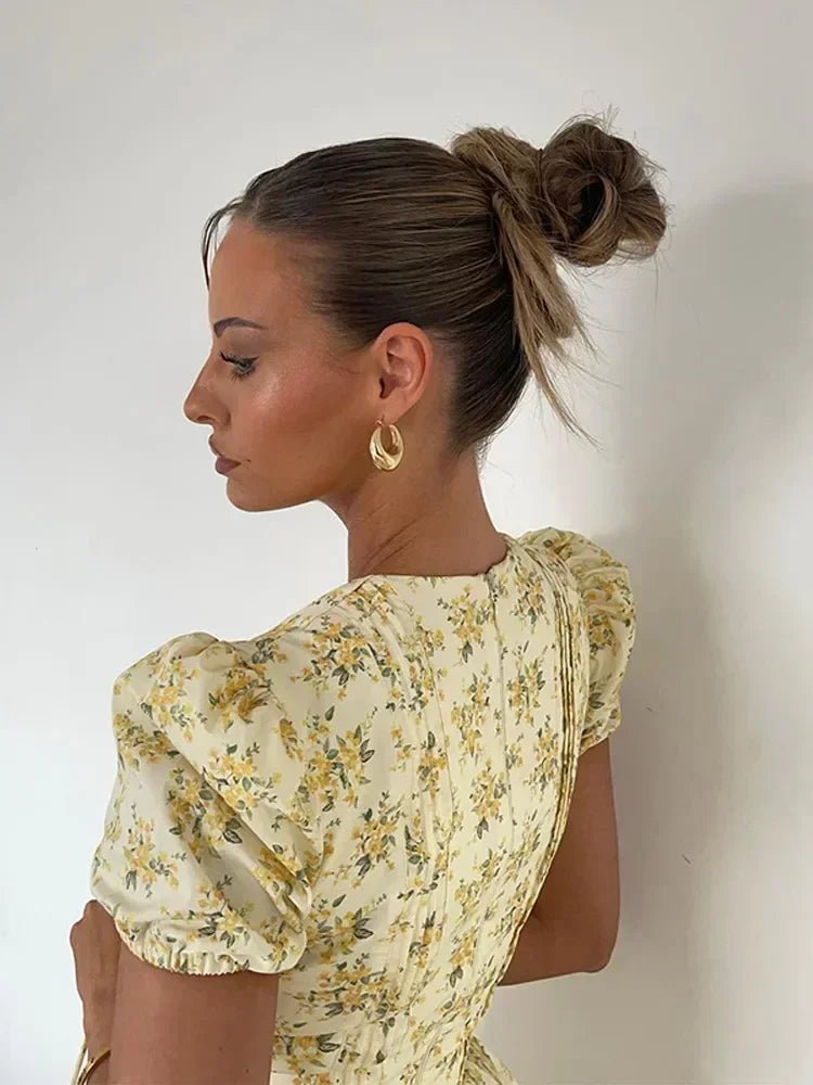 Iris miniklänning med V-ringning