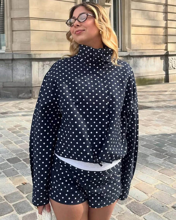 Janelle jacka med hög krage och dragsko