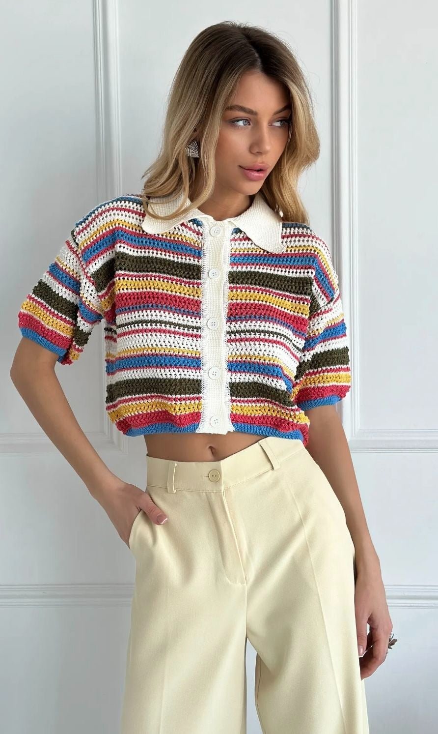 Jasmins virkade set med kort tröja och shorts