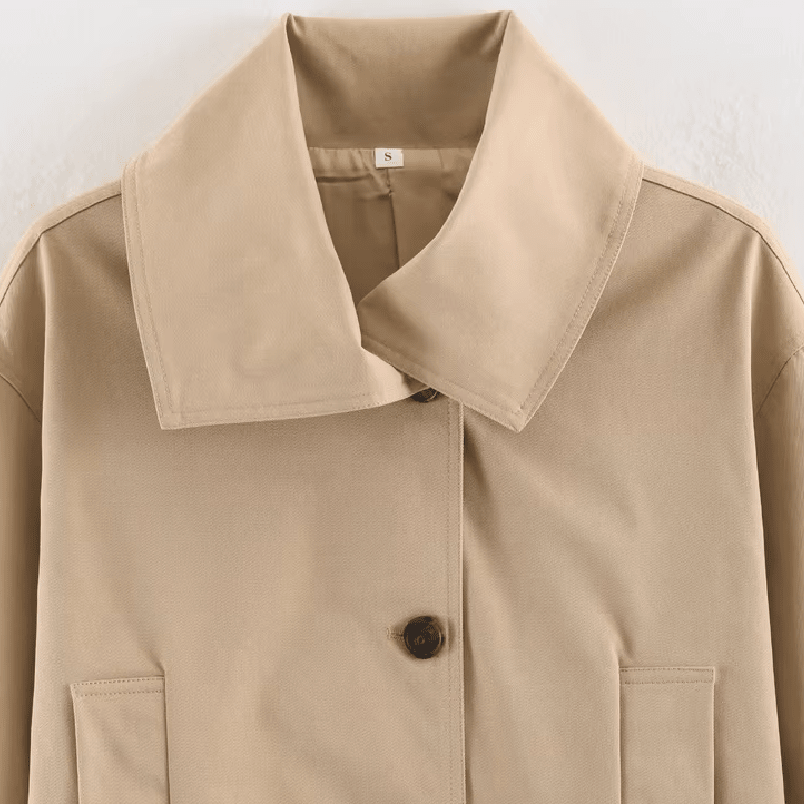 Julies asymmetriska trenchcoat med skärp