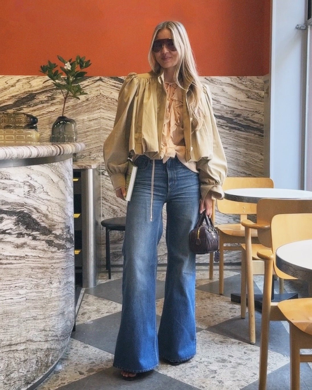 Karina kort plisserad jacka