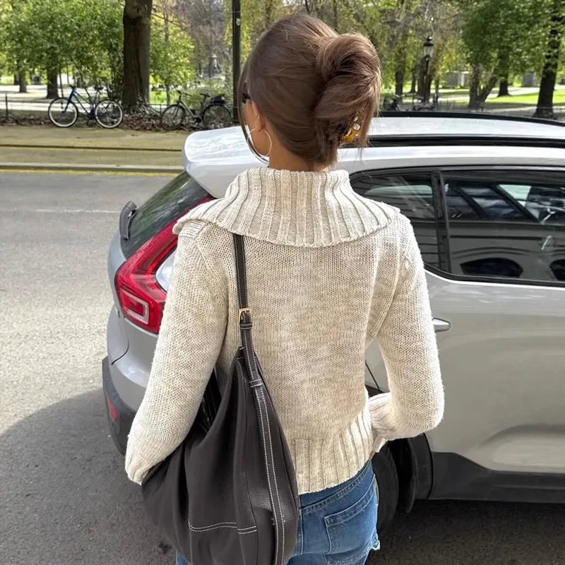 Hanne stickad cardigan med bred krage