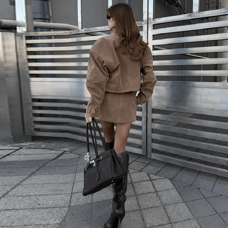 Lara set med cropped mockakappa och minikjol