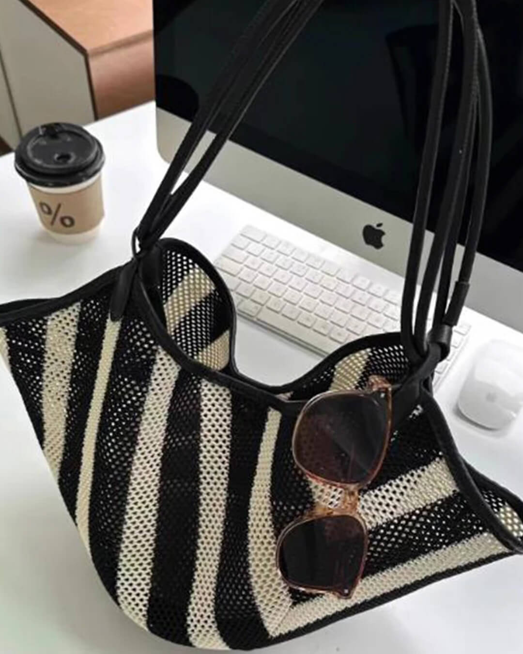 Liam vävd crossbodyväska