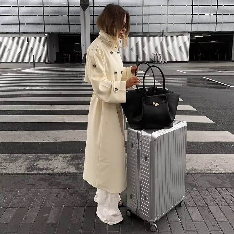Melissas trenchcoat med skärp