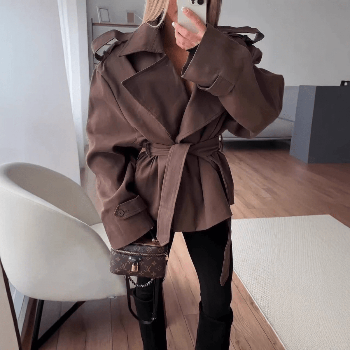 Molly kort trenchcoat med skärp