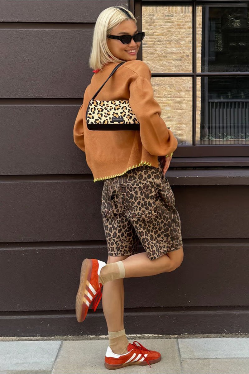 Nicole shorts med leopardmönster