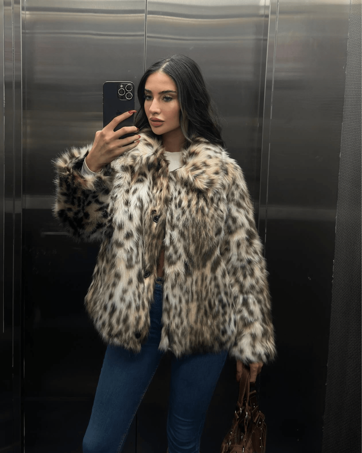 Nora leopardmönstrad kappa i fuskpäls