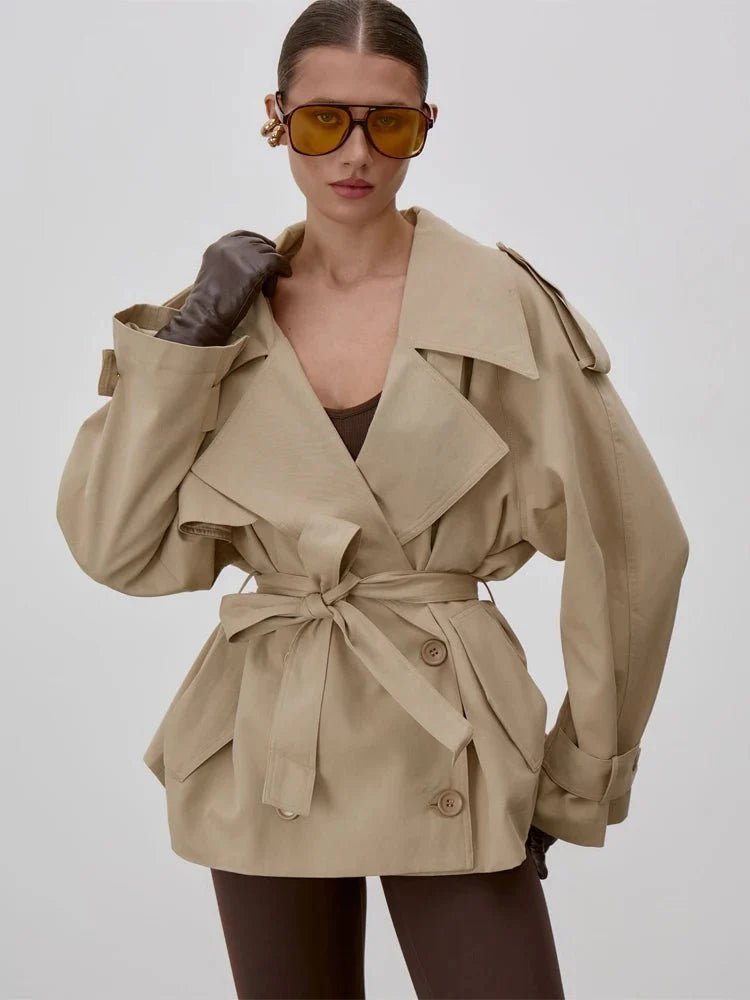 Octavia trenchcoat med snörning och ståkrage