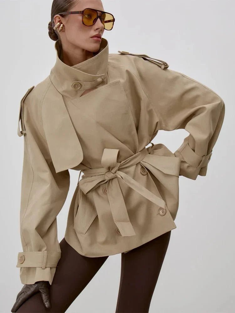 Octavia trenchcoat med snörning och ståkrage