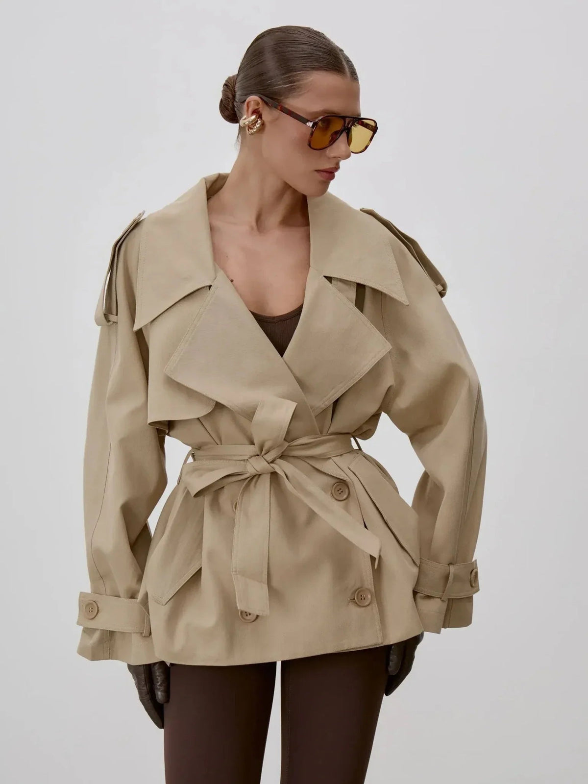 Octavia trenchcoat med snörning och ståkrage