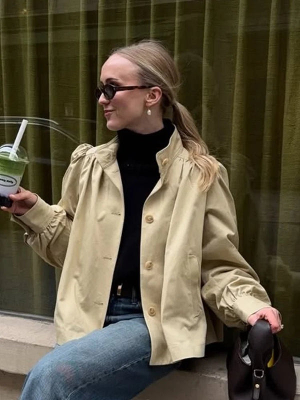 Pia jacka med puffärmar