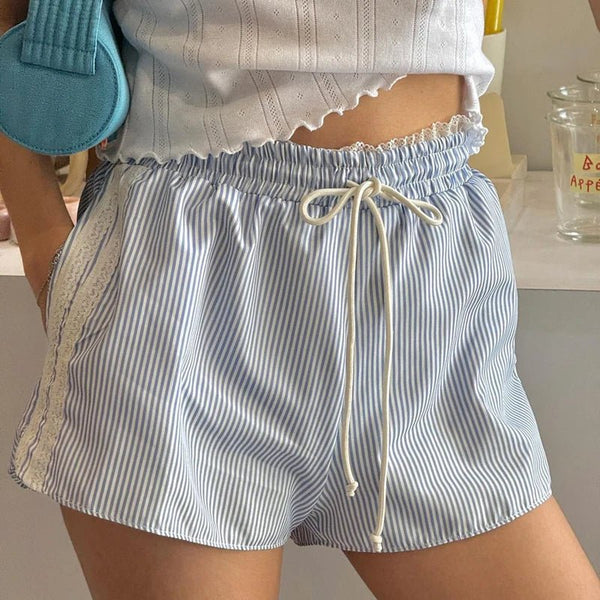 Ruby randiga shorts med dragsko