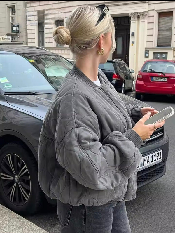 Salma vadderad bomberjacka