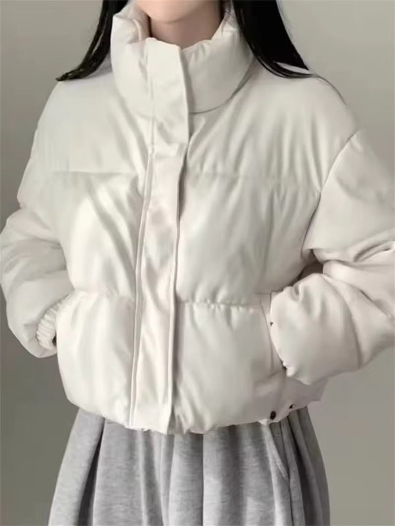 Samantha vadderad jacka i läderimitation