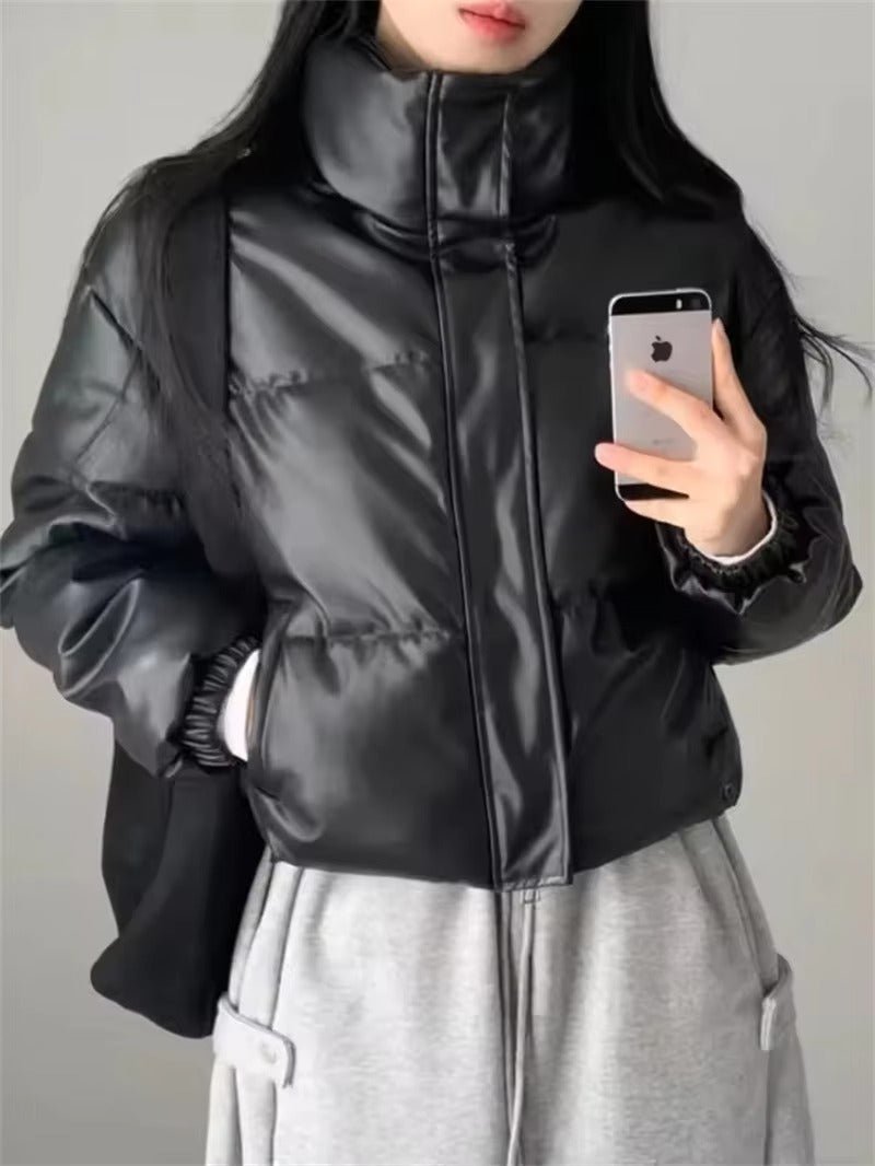 Samantha vadderad jacka i läderimitation