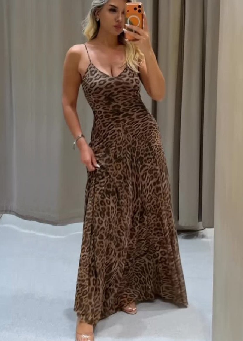 Sienna lång klänning med axelband och leopardmönster