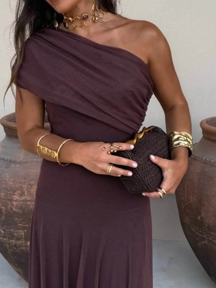 Sienna figursydd maxiklänning med bara axlar