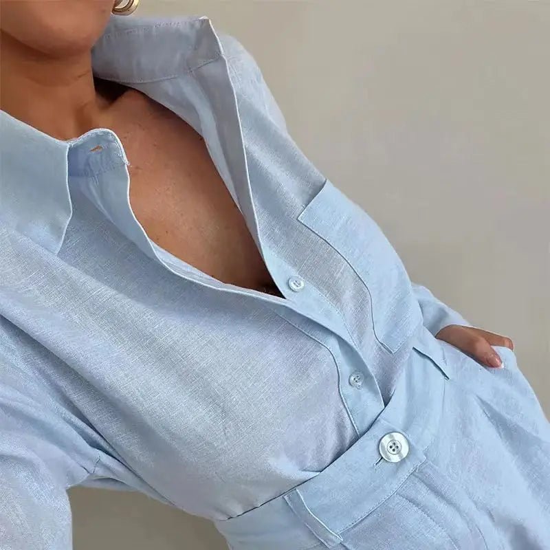 Solenn linneset med långärmad tröja och shorts med hög midja