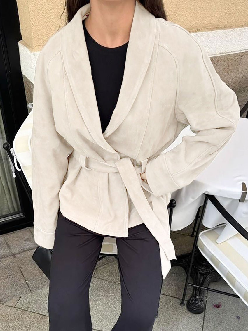 Teresa trenchcoat i mocka med skärp