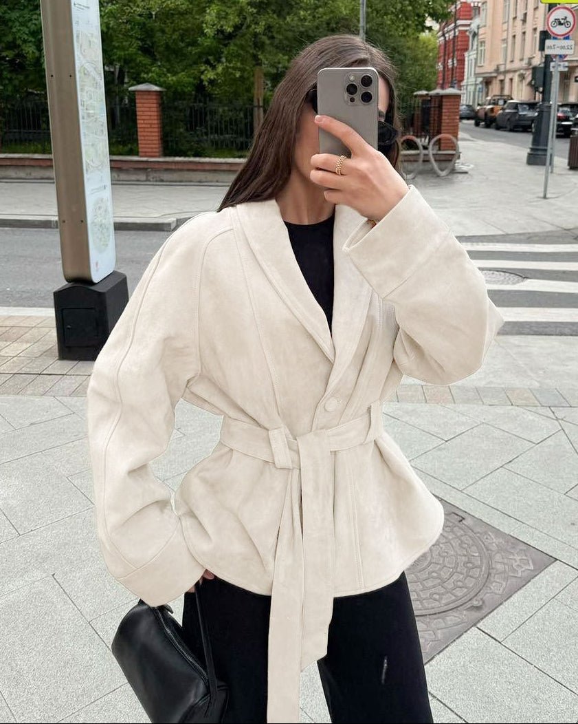 Teresa trenchcoat i mocka med skärp