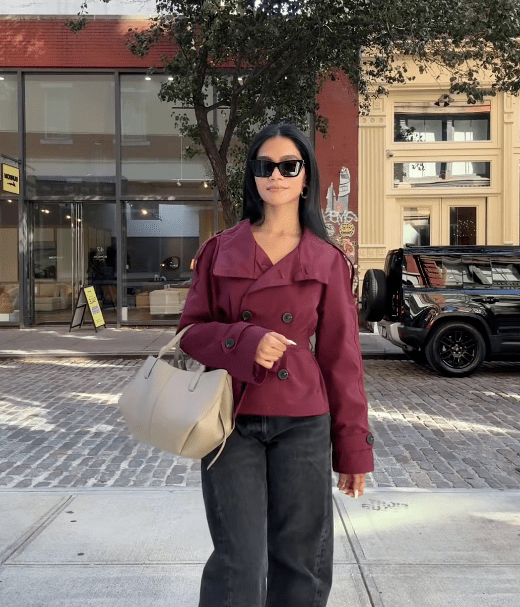 Thea kort trenchcoat med skärp